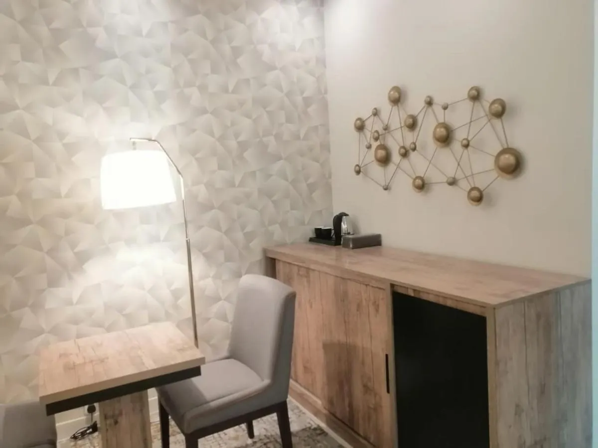 Clowzer Hotel Appartments Ριάντ