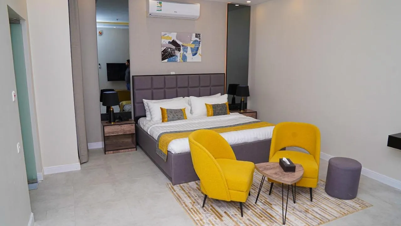 Clowzer Hotel Appartments Ριάντ